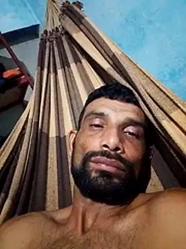 Tiago0031 online show from 12/05/25, 03:37