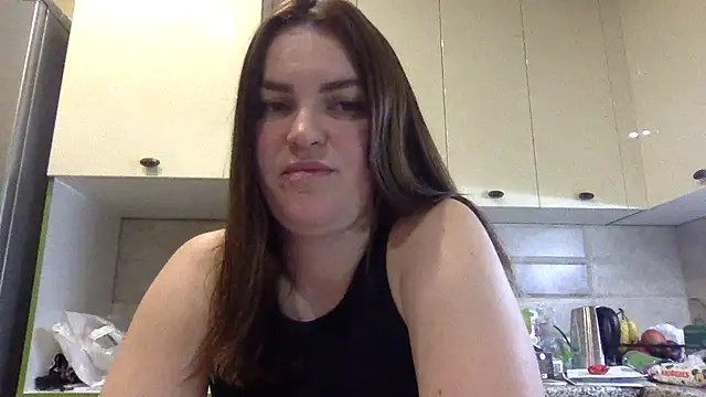 Karolina llove online show from 09/30/25, 08:03