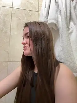 Snapshot of Karolina_llove chatting on 11/23/25, 09:58 Karolina llove online show from 11/23/25, 09:58