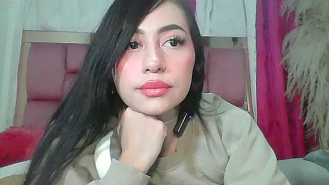 Snapshot of valerymonroe chatting on 11/05/25, 12:43 valerymonroe online show from 11/05/25, 12:43