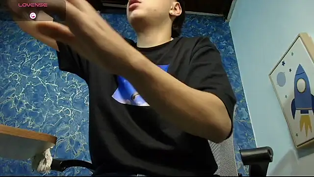 Snapshot of Rhaegal_hot chatting on 02/27/26, 11:05 Rhaegal hot online show from 02/27/26, 11:05