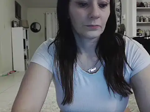 CrystalLakeXO online show from 01/06/25, 05:19