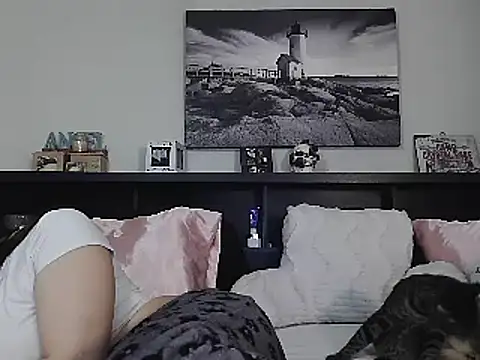 CrystalLakeXO online show from 01/26/25, 07:42