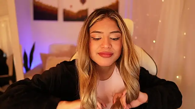 SaraParisi online show from 12/28/24, 12:47