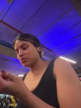 SaraParisi online show from 11/07/25, 05:24