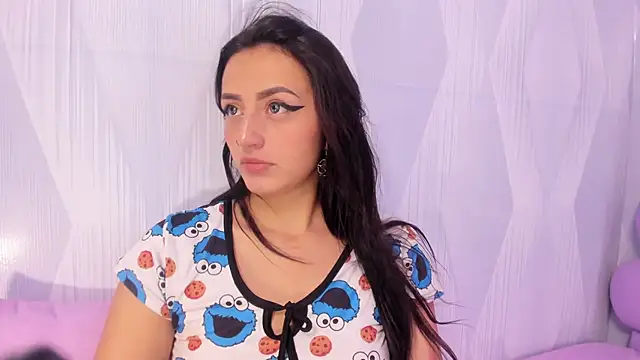 Snapshot of Lesly_sexy4u chatting on 04/11/26, 03:33 Lesly sexy4u online show from 04/11/26, 03:33