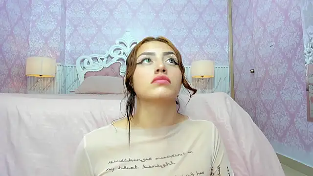 Lesly sexy4u online show from 07/15/26, 04:07