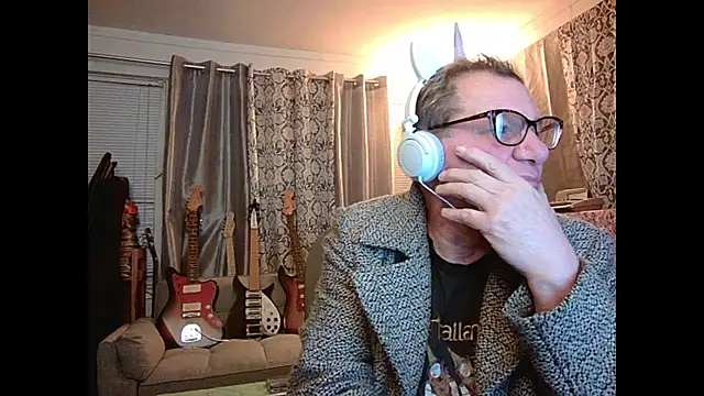 coryassman online show from 01/12/25, 09:30