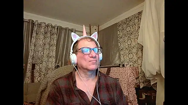 coryassman online show from 02/11/25, 11:21