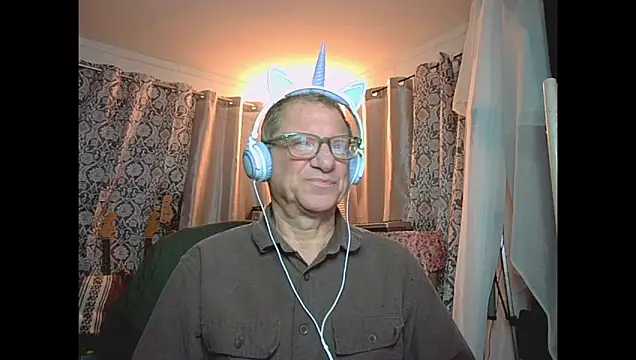 Snapshot of coryassman chatting on 03/06/26, 11:28 coryassman online show from 03/06/26, 11:28