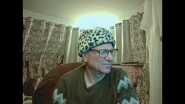 Snapshot of coryassman chatting on 04/05/26, 09:39 coryassman online show from 04/05/26, 09:39