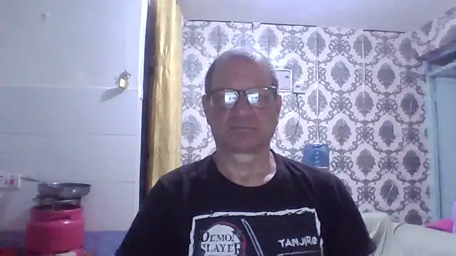 Snapshot of coryassman chatting on 05/17/26, 11:34 coryassman online show from 05/17/26, 11:34