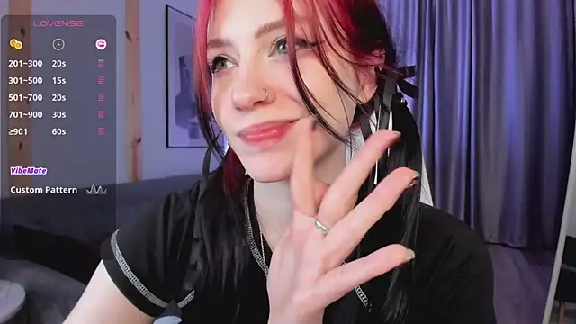 Snapshot of arielabradberry chatting on 02/22/25, 03:36 arielabradberry online show from 02/22/25, 03:36