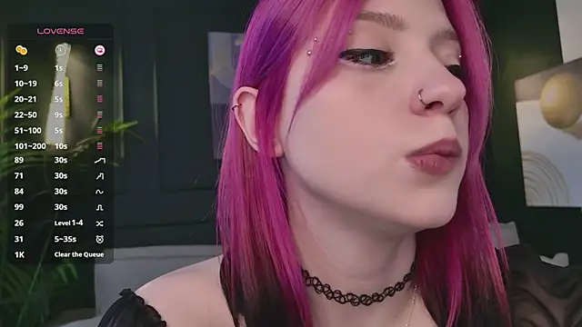 Snapshot of arielabradberry chatting on 04/10/26, 02:44 arielabradberry online show from 04/10/26, 02:44