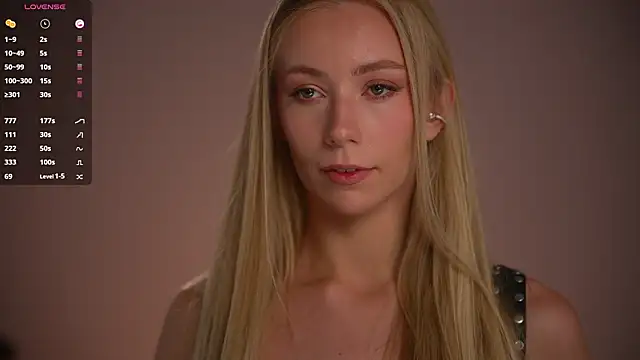 Snapshot of Vika54784 chatting on 03/14/26, 03:45 Vika54784 online show from 03/14/26, 03:45