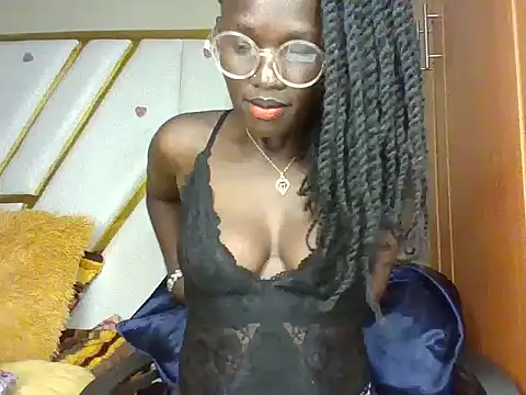 Snapshot of cutesmiling chatting on 02/09/25, 09:28 cutesmiling online show from 02/09/25, 09:28