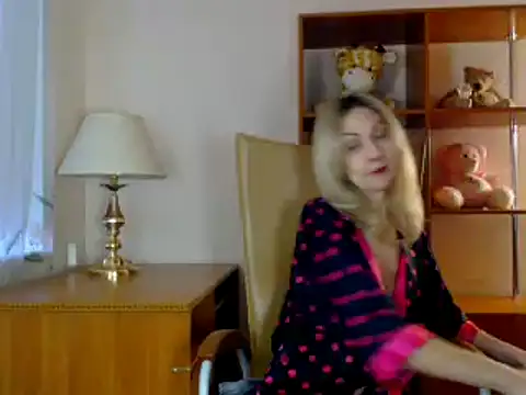 Snapshot of Tanya6547 chatting on 02/10/25, 09:04 Tanya6547 online show from 02/10/25, 09:04