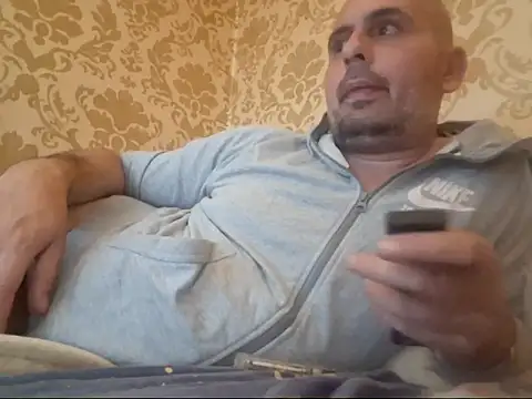 Basszos88i online show from 09/27/25, 10:48