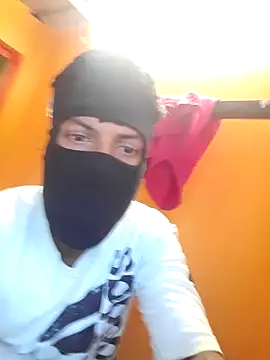 Snapshot of model_yesx chatting on 12/10/24, 06:44 model yesx online show from 12/10/24, 06:44