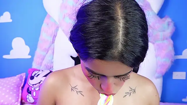 miss romyna online show from 03/19/25, 08:22