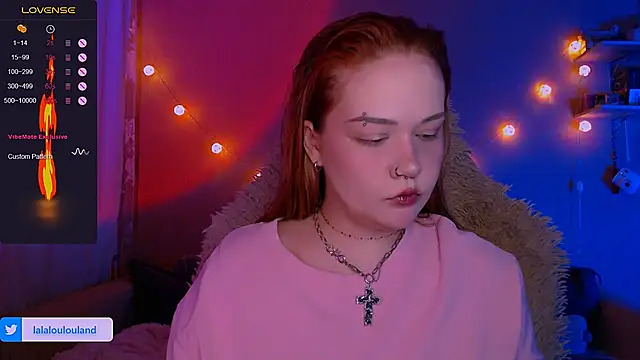 Snapshot of lala_loulou_land chatting on 02/09/25, 08:45 lala loulou land online show from 02/09/25, 08:45