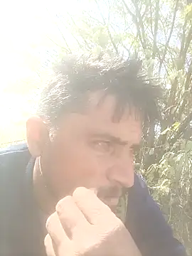 Snapshot of lovesuna chatting on 02/02/25, 06:37 lovesuna online show from 02/02/25, 06:37