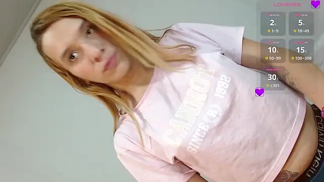 Snapshot of gabydevill chatting on 01/08/25, 01:31 gabydevill online show from 01/08/25, 01:31