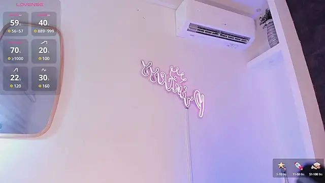 Snapshot of Addison_baker chatting on 02/24/25, 10:36 Addison baker online show from 02/24/25, 10:36