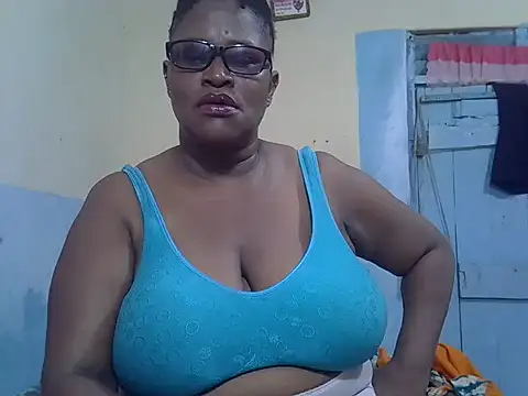 sexy bigboobss online show from 10/14/25, 08:04
