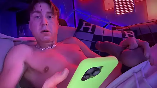 Snapshot of YouLikeBigDick9 chatting on 01/29/25, 07:04 YouLikeBigDick9 online show from 01/29/25, 07:04