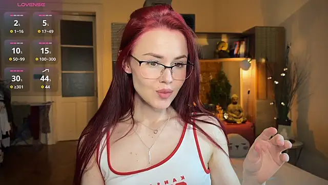 Snapshot of Sargonium999 chatting on 01/17/25, 09:28 Sargonium999 online show from 01/17/25, 09:28