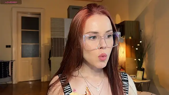 Snapshot of Sargonium999 chatting on 03/14/25, 08:38 Sargonium999 online show from 03/14/25, 08:38