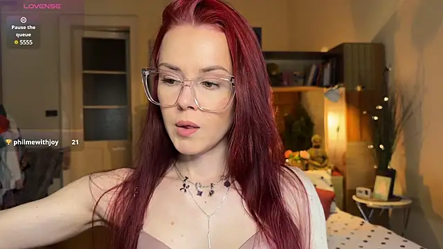 Snapshot of Sargonium999 chatting on 03/18/25, 07:53 Sargonium999 online show from 03/18/25, 07:53