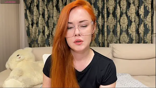 Snapshot of Sargonium999 chatting on 09/26/25, 06:56 Sargonium999 online show from 09/26/25, 06:56