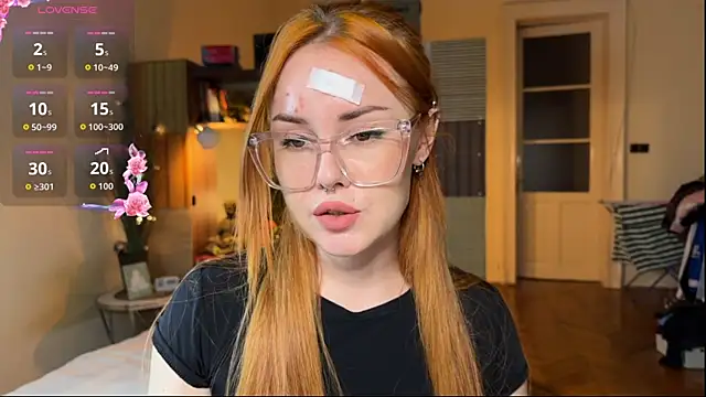 Snapshot of Sargonium999 chatting on 10/16/25, 06:53 Sargonium999 online show from 10/16/25, 06:53