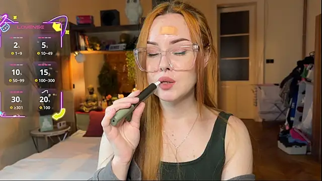 Snapshot of Sargonium999 chatting on 10/26/25, 07:20 Sargonium999 online show from 10/26/25, 07:20