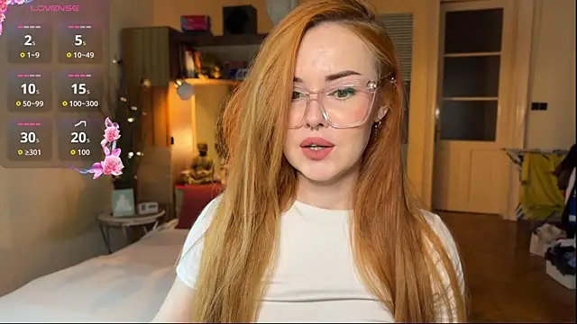 Snapshot of Sargonium999 chatting on 11/07/25, 07:47 Sargonium999 online show from 11/07/25, 07:47