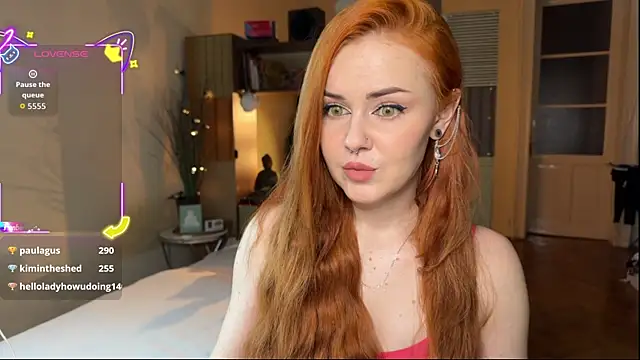 Snapshot of Sargonium999 chatting on 11/29/25, 07:39 Sargonium999 online show from 11/29/25, 07:39