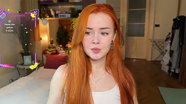 Snapshot of Sargonium999 chatting on 04/02/26, 03:31 Sargonium999 online show from 04/02/26, 03:31