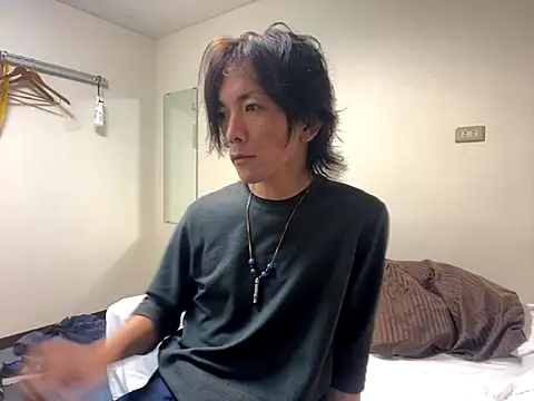 Snapshot of Katakuriko-Denpun chatting on 11/06/25, 12:50 Katakuriko-Denpun online show from 11/06/25, 12:50