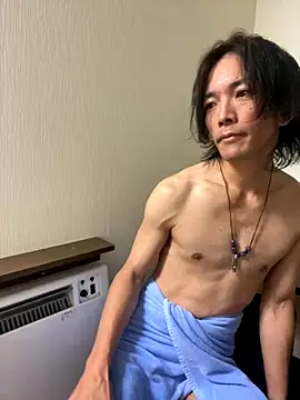 Snapshot of Katakuriko-Denpun chatting on 11/11/25, 01:11 Katakuriko-Denpun online show from 11/11/25, 01:11