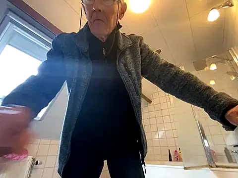 martxxxxx online show from 12/22/25, 10:12