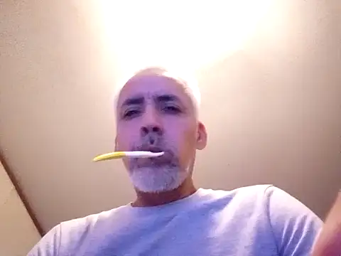 Snapshot of Xoc8_ chatting on 02/07/25, 07:49 Xoc8  online show from 02/07/25, 07:49