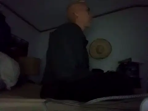 Snapshot of Xoc8_ chatting on 03/03/25, 04:03 Xoc8  online show from 03/03/25, 04:03