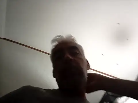 Snapshot of Xoc8_ chatting on 10/27/25, 06:56 Xoc8  online show from 10/27/25, 06:56