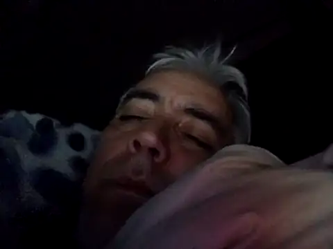 Snapshot of Xoc8_ chatting on 11/09/25, 01:31 Xoc8 online show from 11/09/25, 01:31