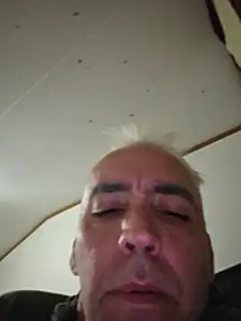 Snapshot of Xoc8_ chatting on 06/18/26, 02:56 Xoc8 online show from 06/18/26, 02:56