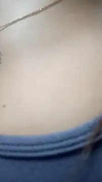 Snapshot of AnthonelaDuque chatting on 11/10/25, 11:31 AnthonelaDuque online show from 11/10/25, 11:31