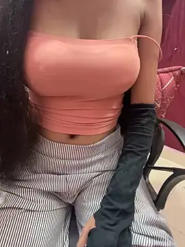 lallela online show from 12/30/24, 06:38