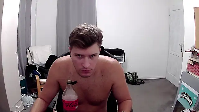 PKrisztian online show from 09/15/25, 09:26